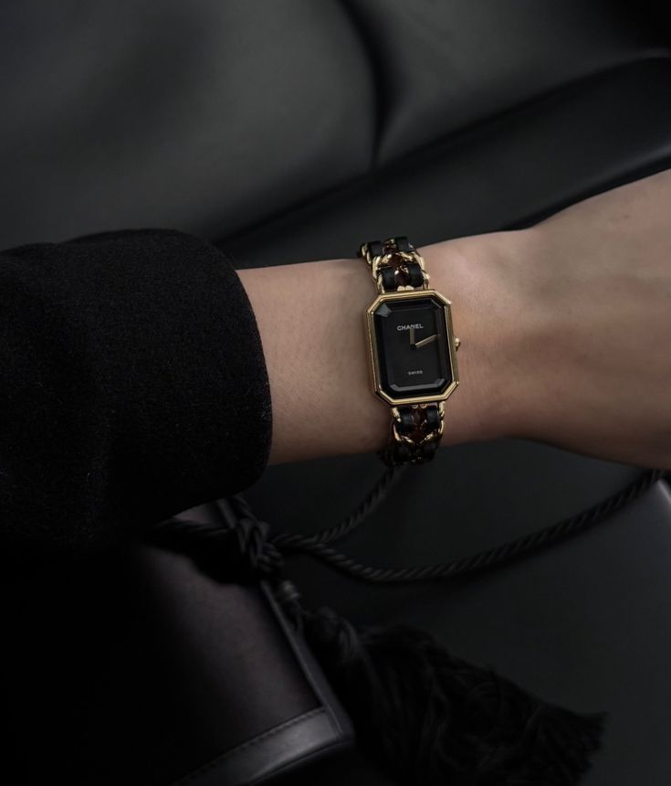 CHANEL Women’s Vintage Square Watch