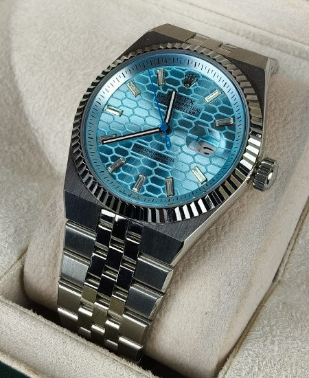 Rolex Land-Dweller